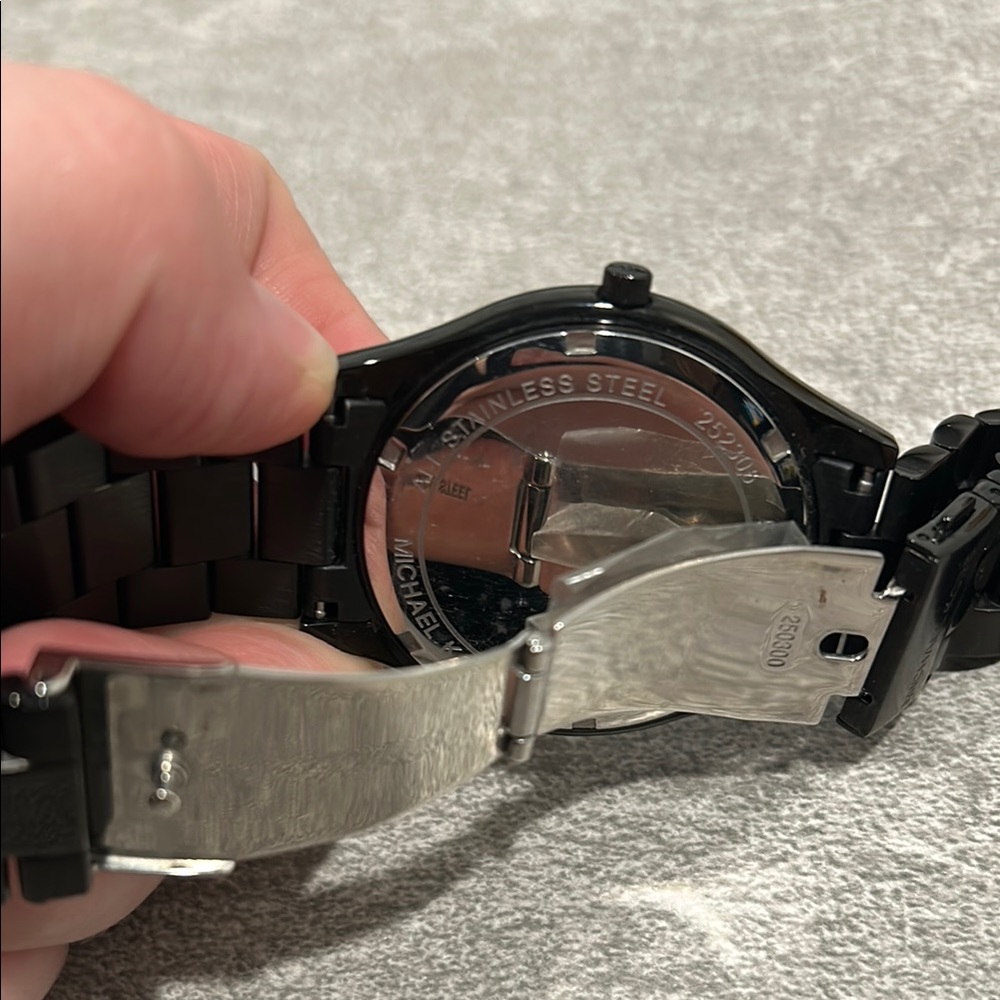 Michael Kors Black and Gray Watch - Picture 8 of 9